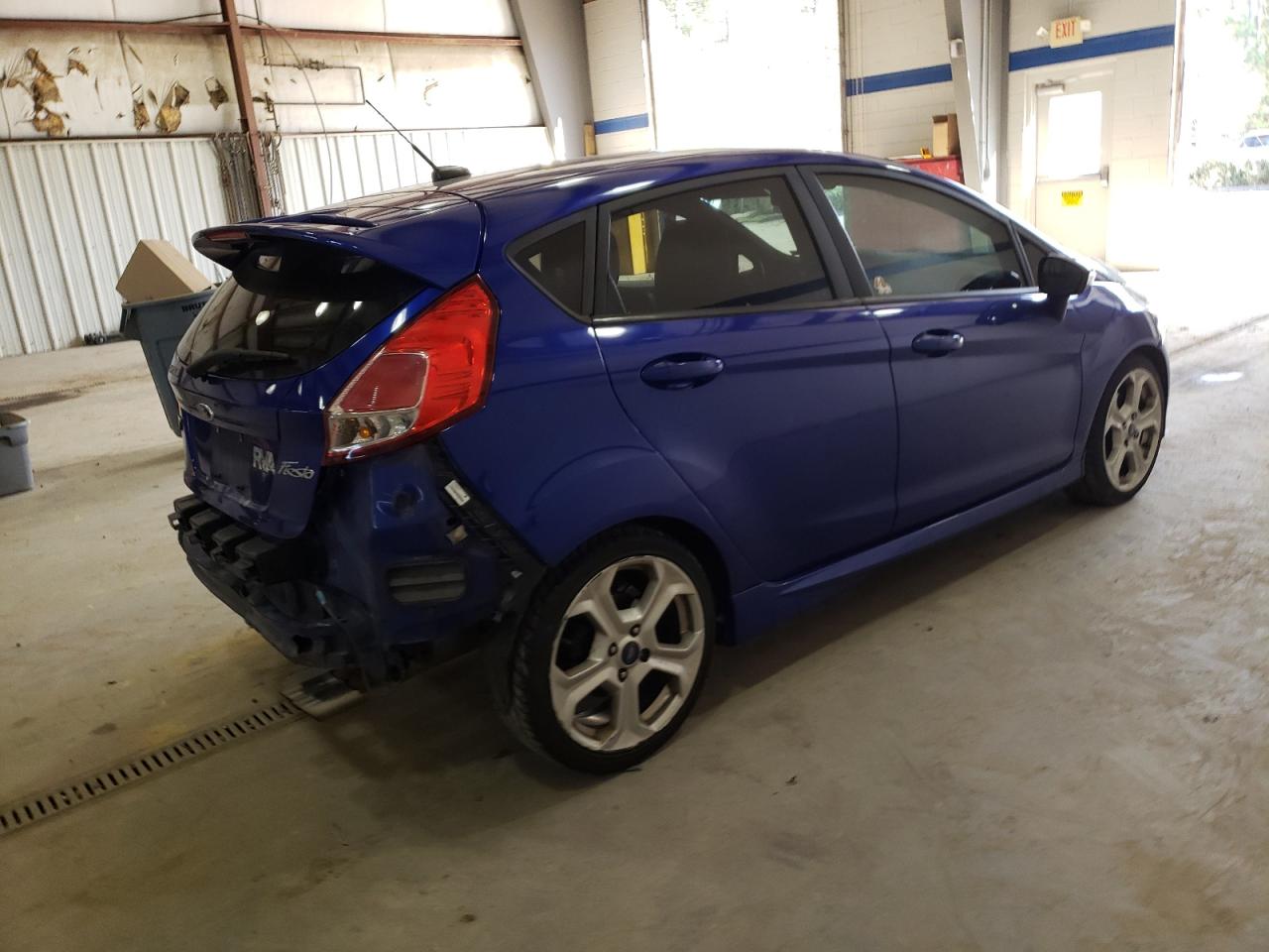 2015 Ford Fiesta - Image 3