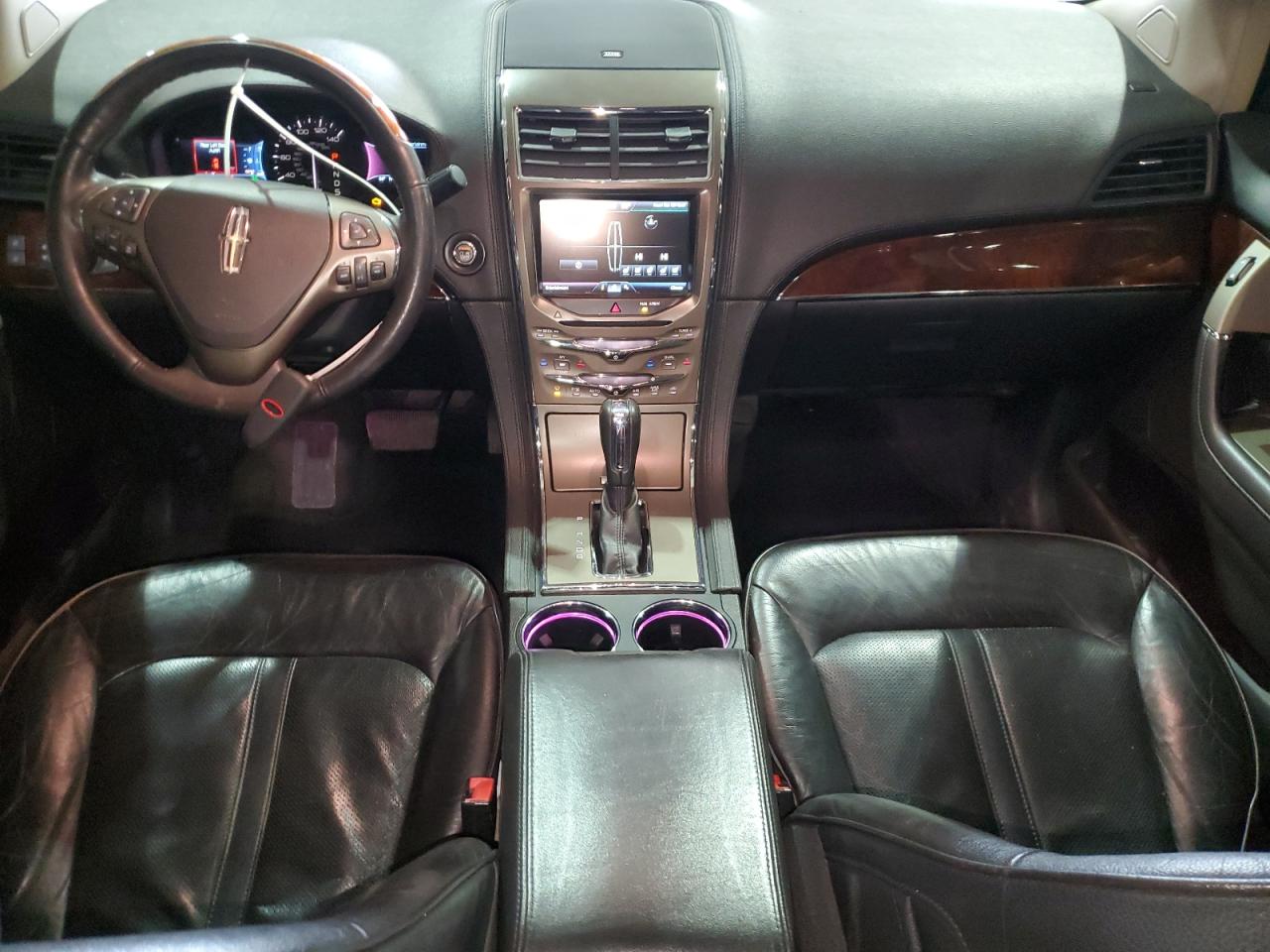 2015 Lincoln MKX - Image 8