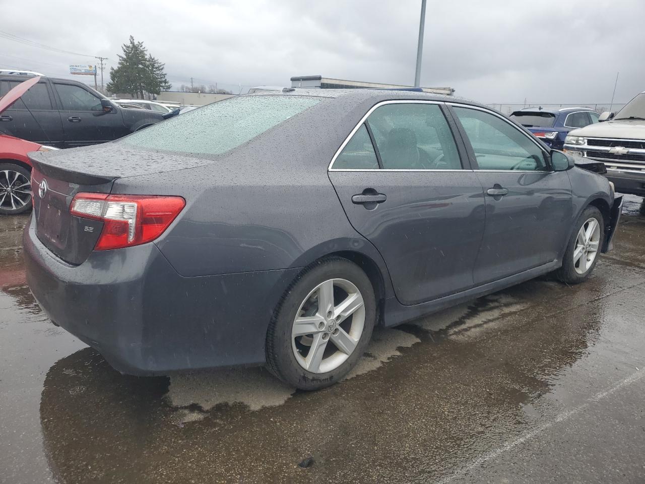 2012 Toyota Camry - Image 3