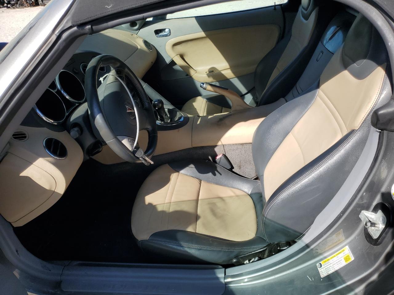 2006 Pontiac Solstice - Image 7