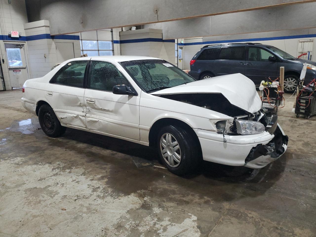 2001 Toyota Camry - Image 4