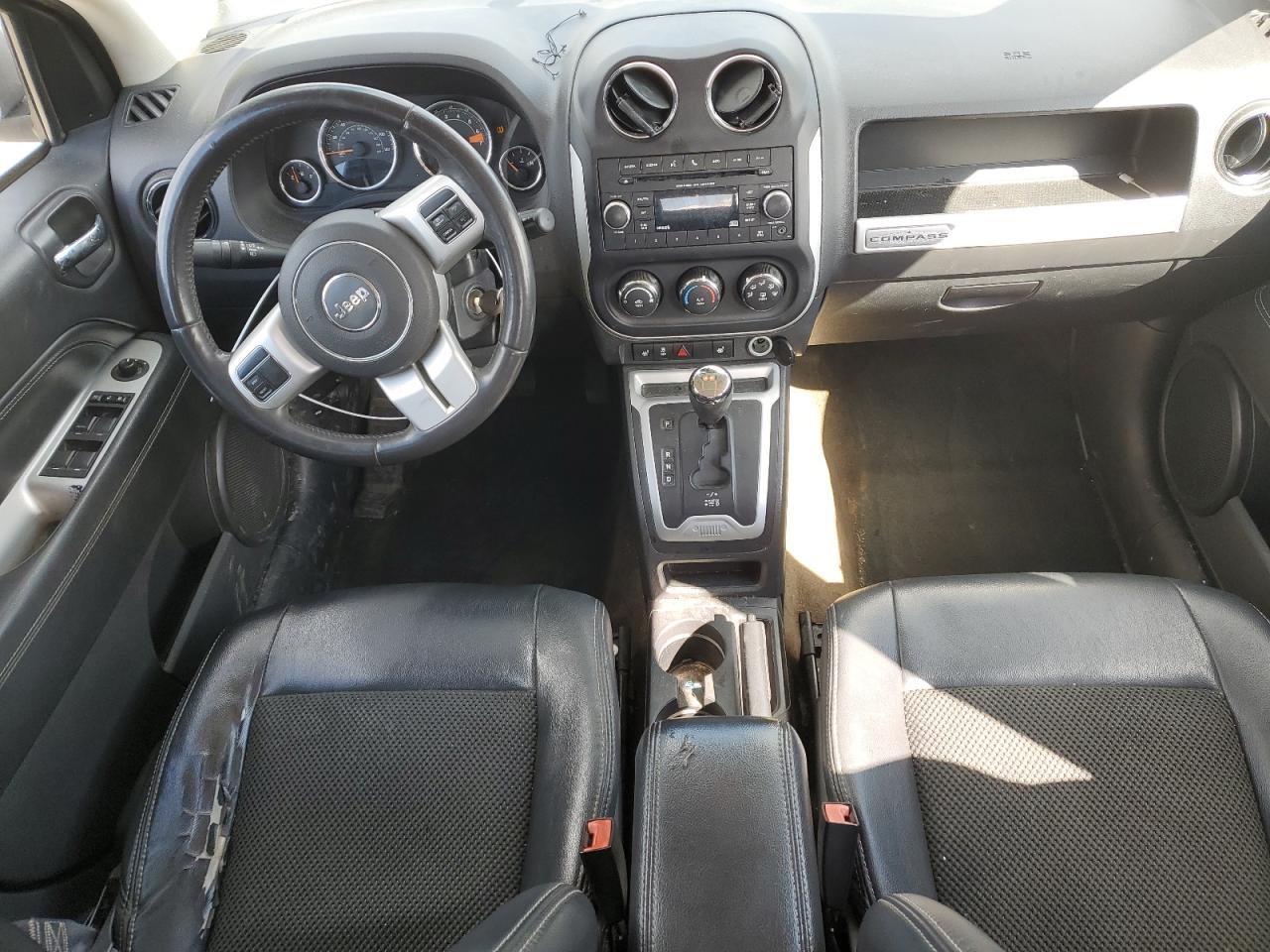 2017 Jeep Compass - Image 8