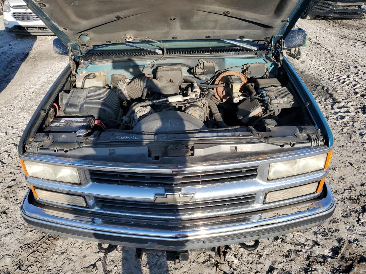 1997 Chevrolet GMT-400 - Image 11