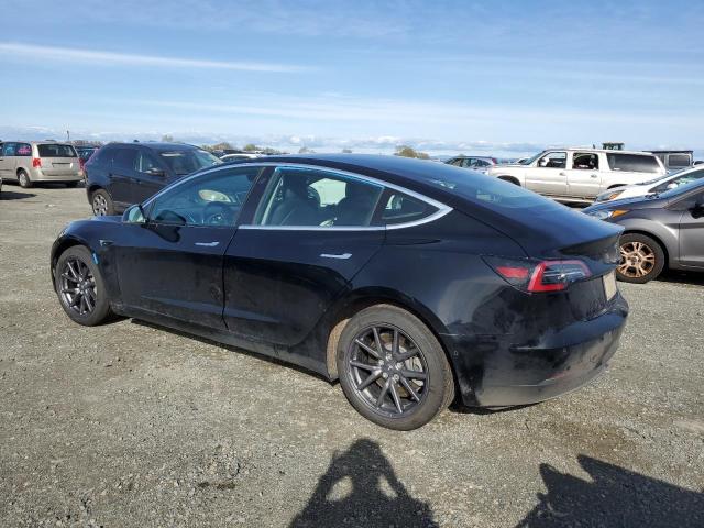  TESLA MODEL 3 2019 Черный