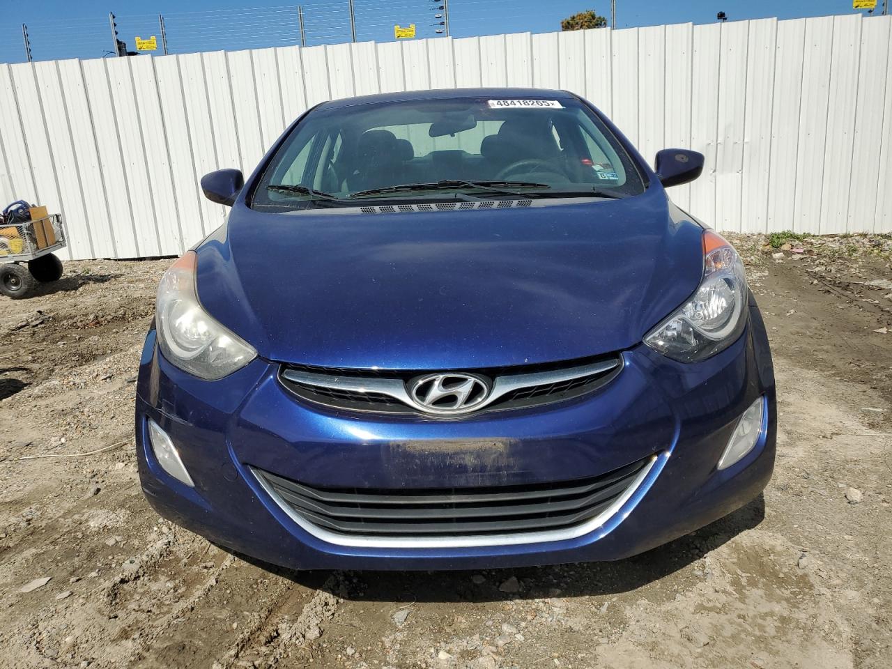 2013 Hyundai Elantra - Image 5