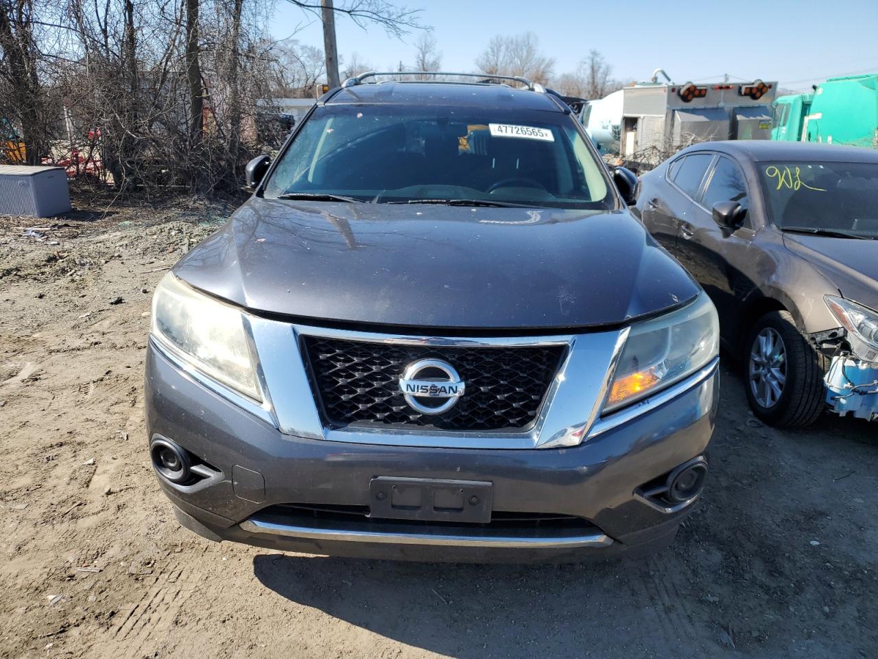 2013 Nissan Pathfinder - Image 5