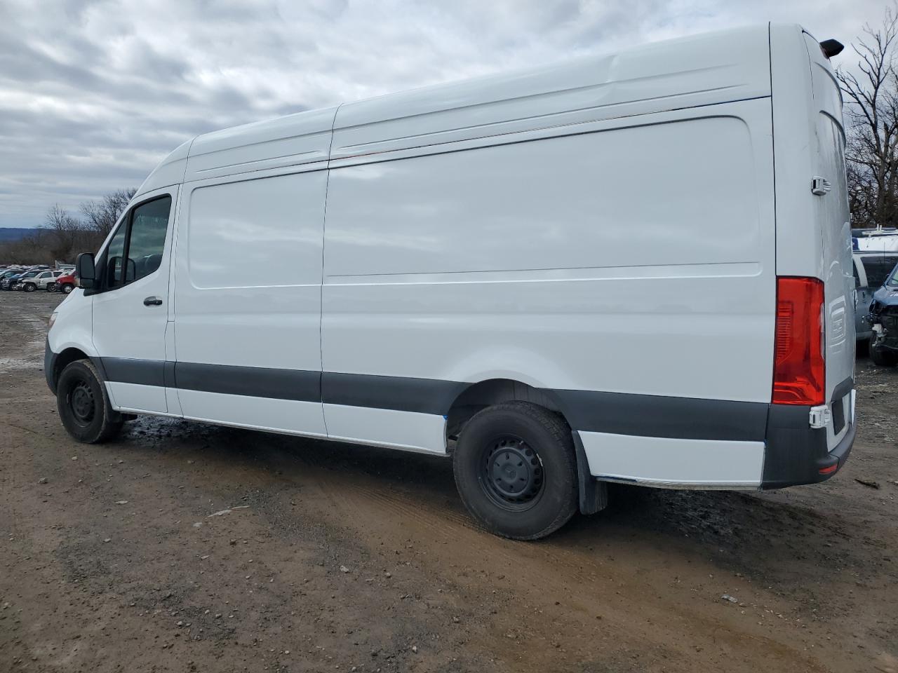 2024 Mercedes-Benz Sprinter - Image 2