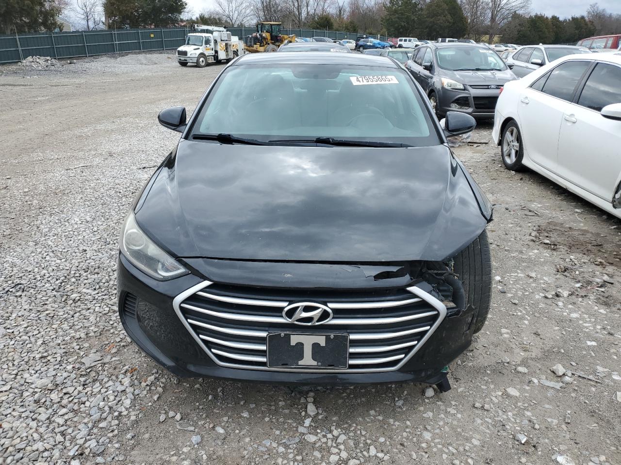 2017 Hyundai Elantra - Image 5