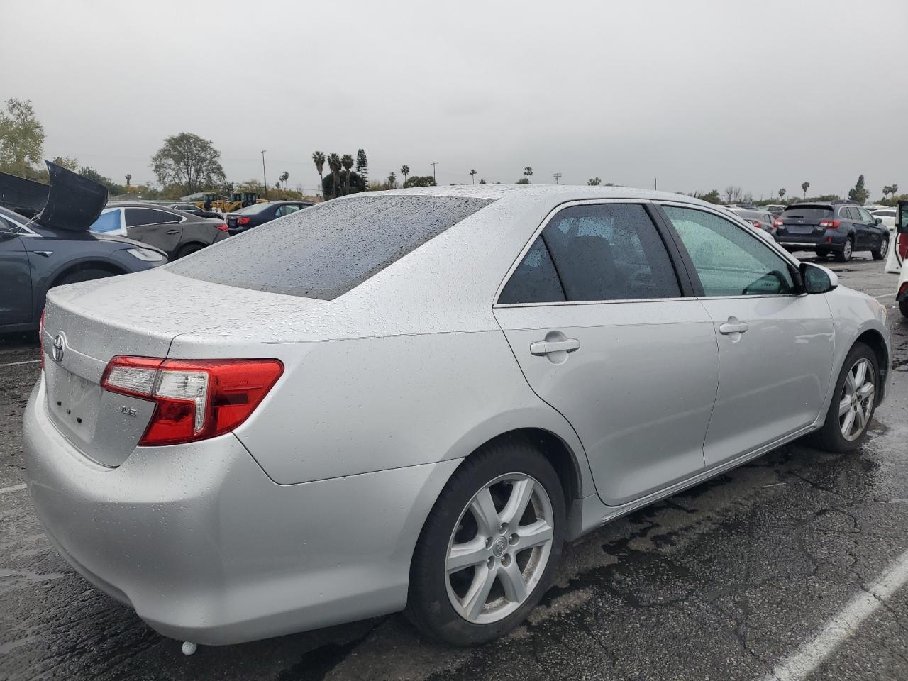 2013 Toyota Camry - Image 3