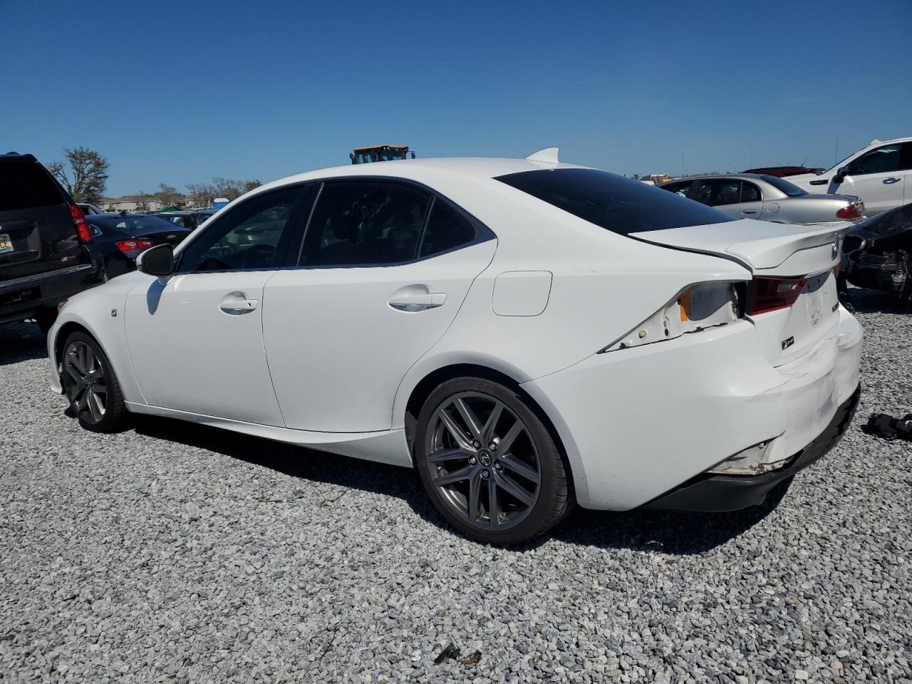 2016 Lexus IS - Image 2