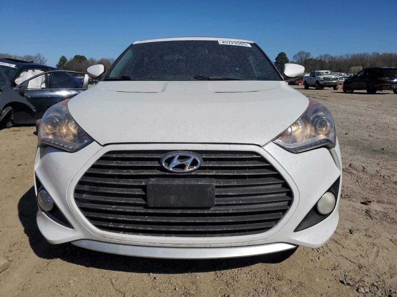 2014 Hyundai Veloster - Image 5