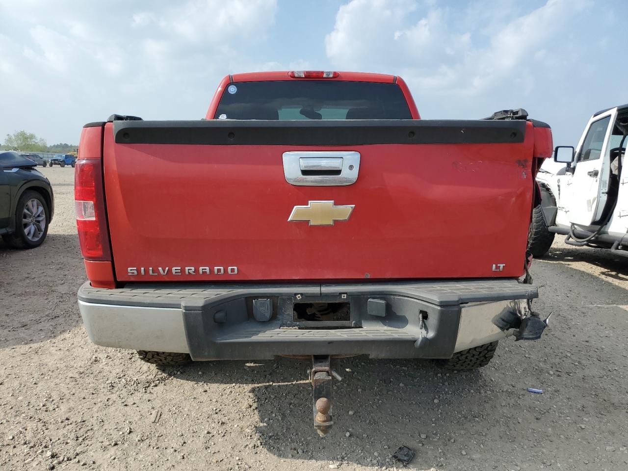 2009 Chevrolet Silverado - Image 6
