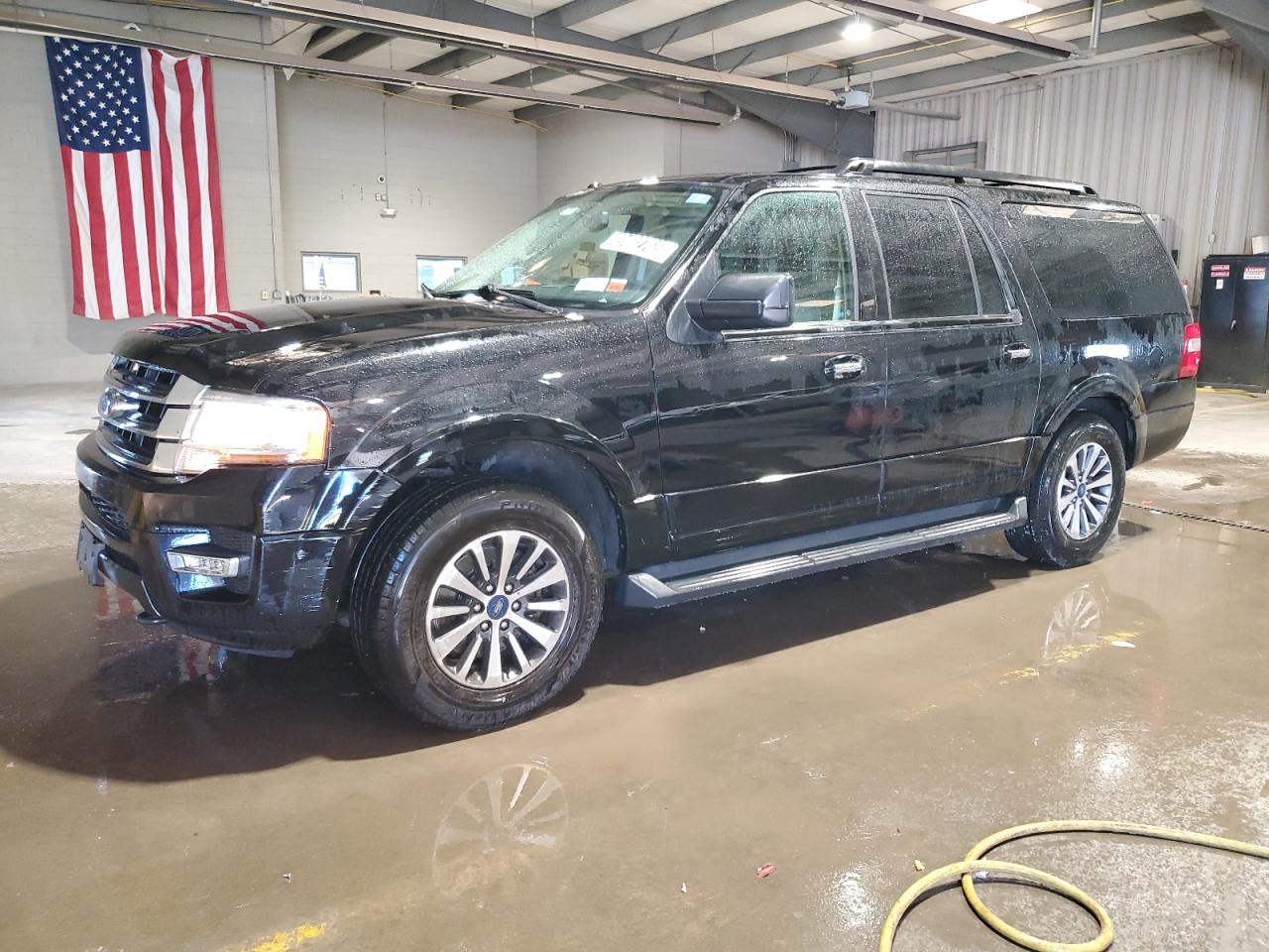 2017 Ford Expedition El Xlt იყიდება West Mifflin-ში, PA - Minor Dent/Scratches