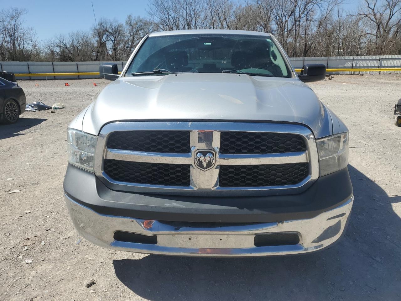 2016 RAM 1500 - Image 5