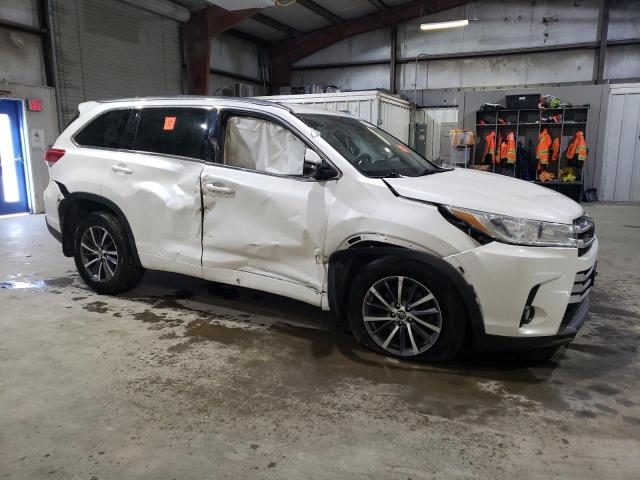  TOYOTA HIGHLANDER 2018 Білий