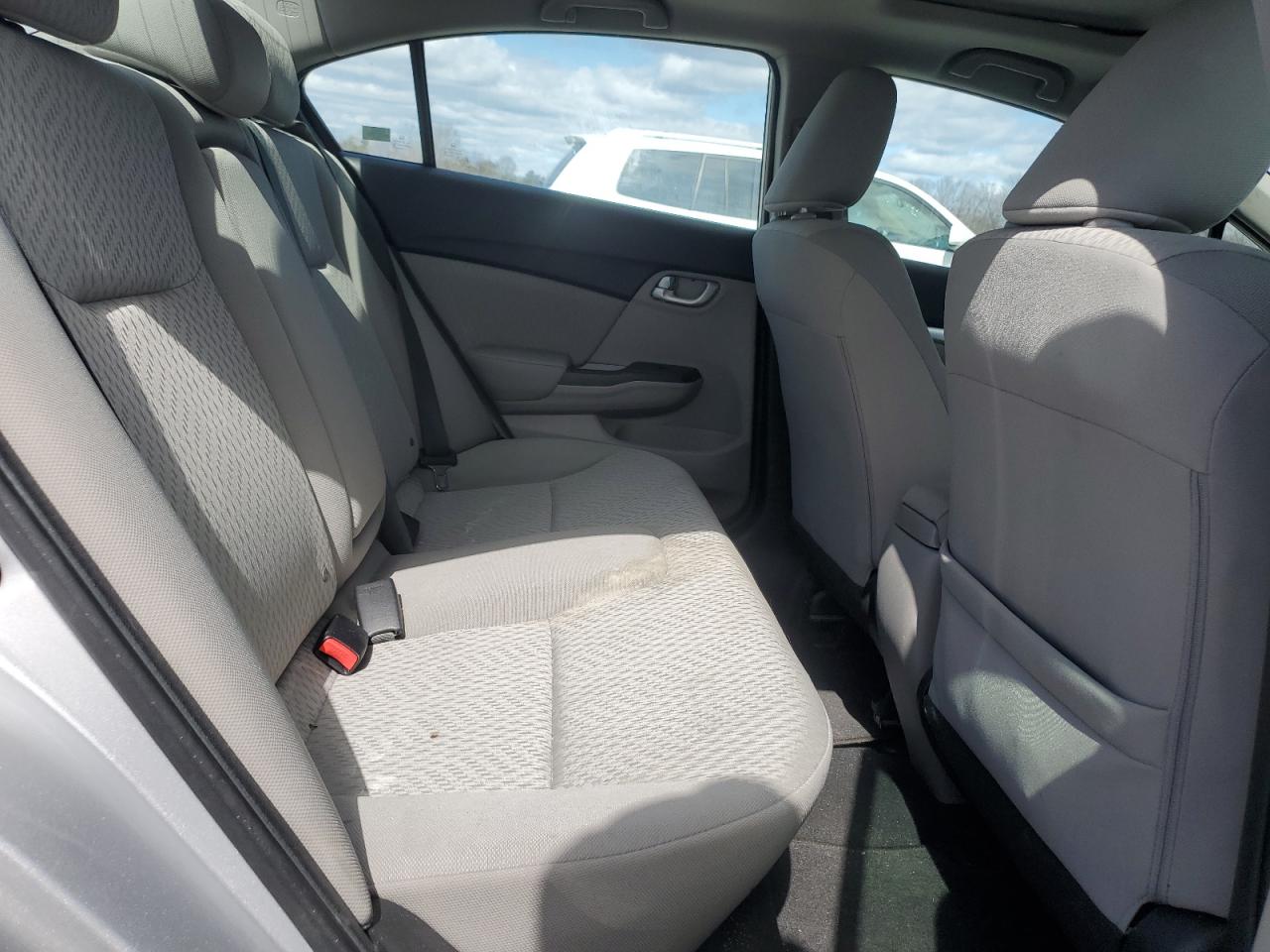 2015 Honda Civic - Image 10