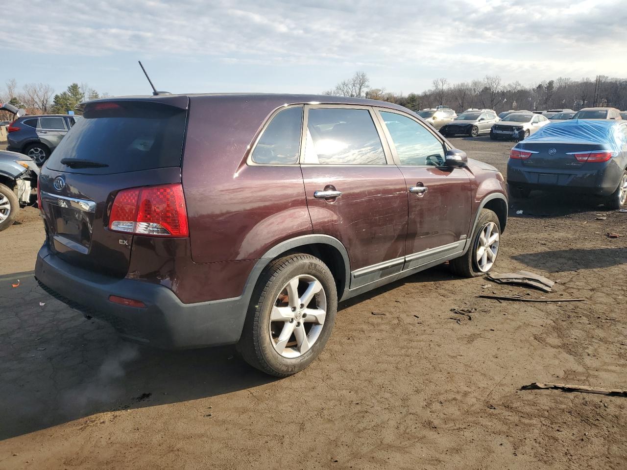 2011 Kia Sorento - Image 3