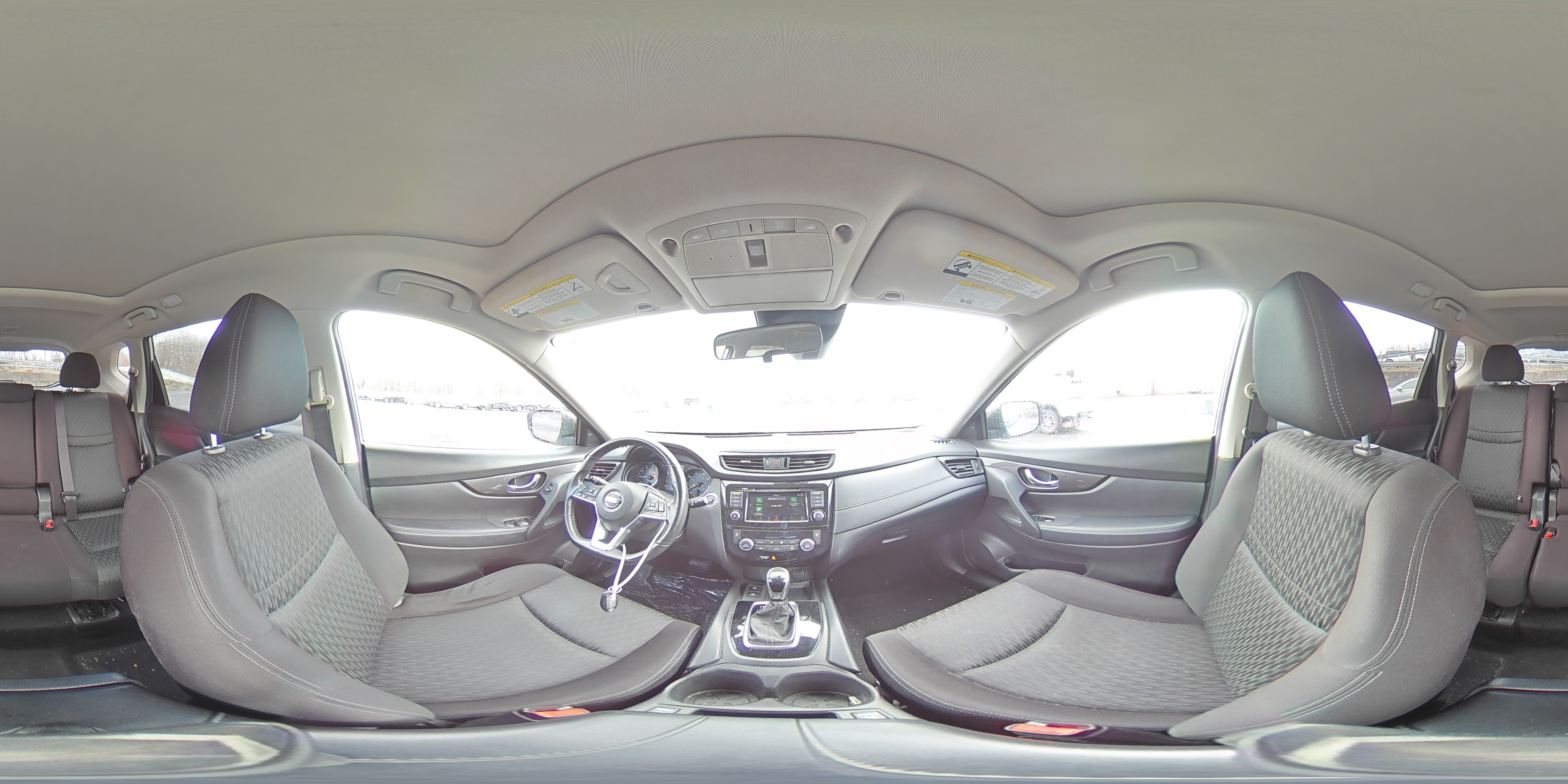 2019 Nissan Rogue - Image 14