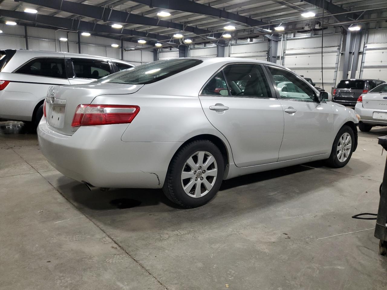 2009 Toyota Camry - Image 3