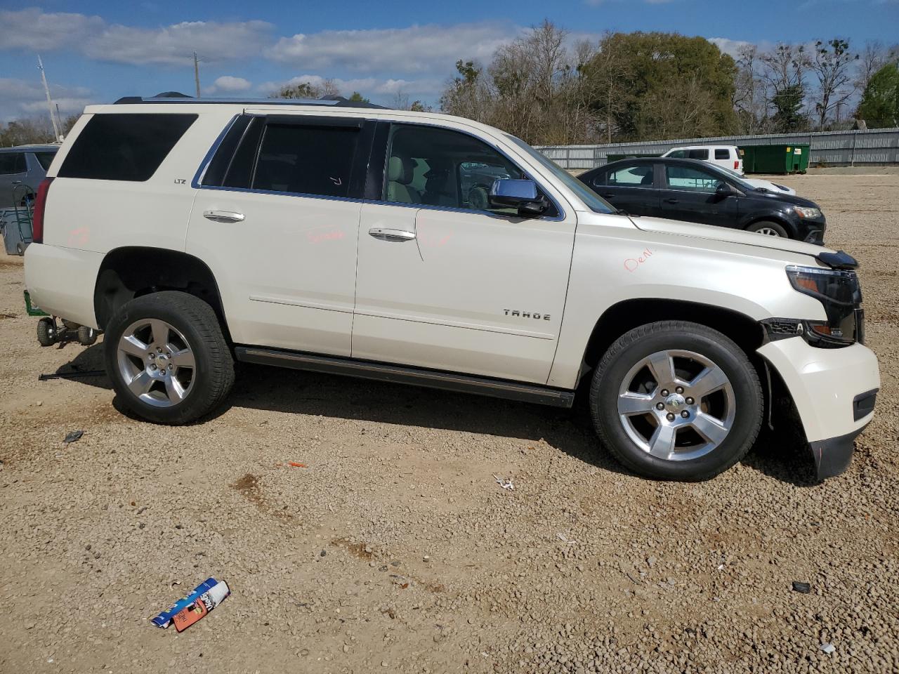 2015 Chevrolet Tahoe - Image 4