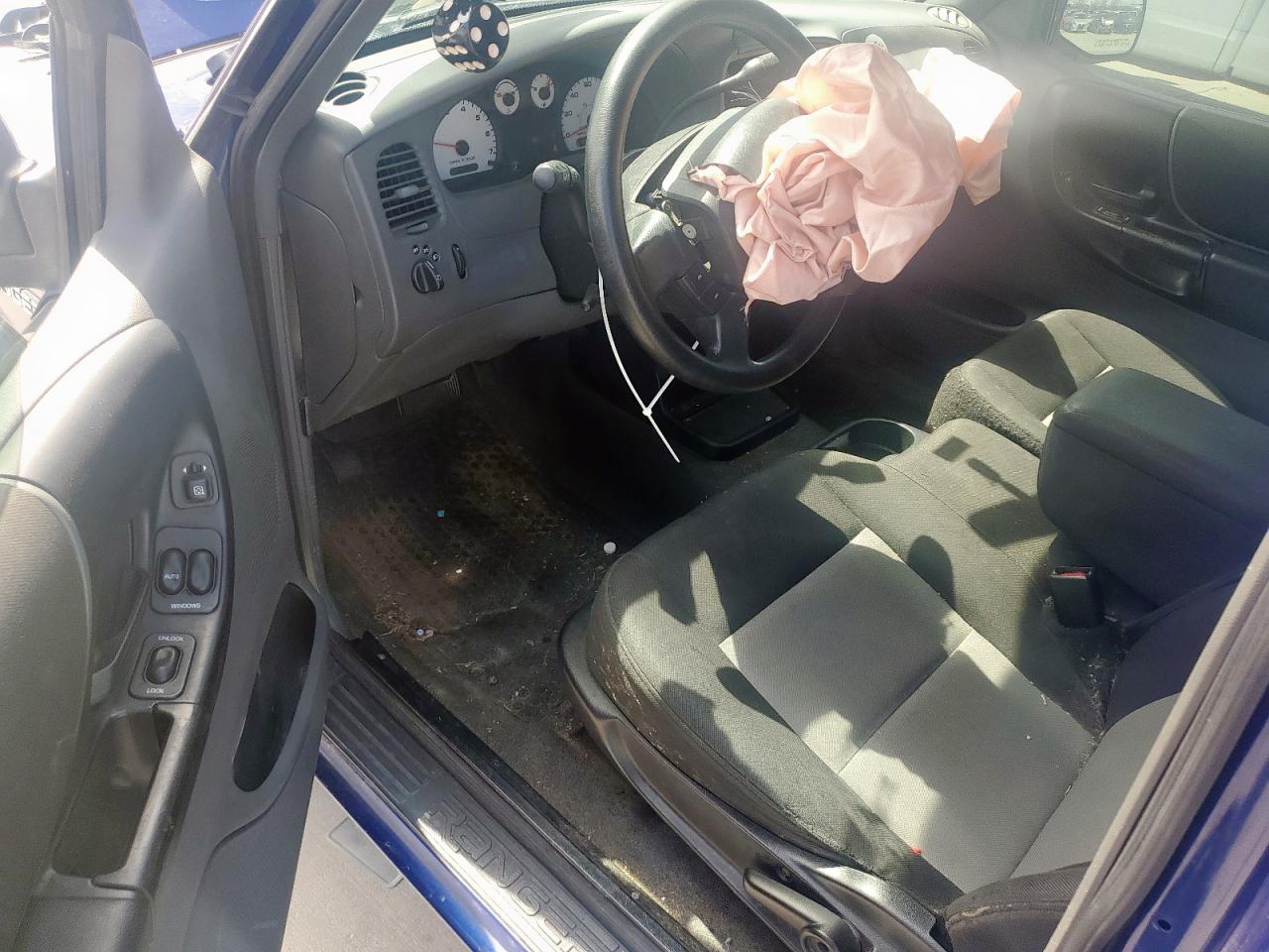 2004 Ford Ranger - Image 8