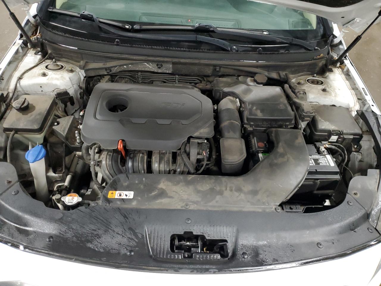 2016 Hyundai Sonata - Image 12