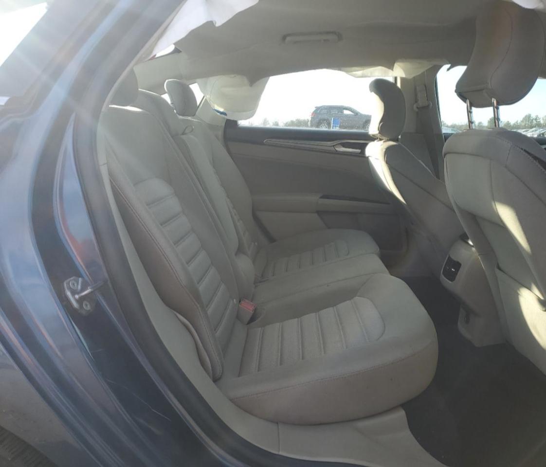 2019 Ford Fusion - Image 10