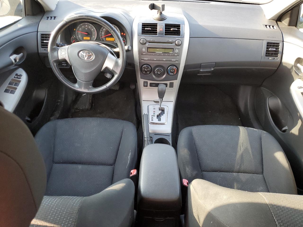2010 Toyota Corolla - Image 8