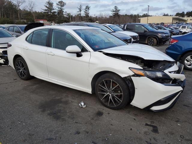  TOYOTA CAMRY 2021 Biały
