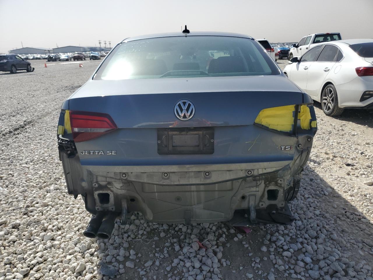 2016 Volkswagen Jetta - Image 6
