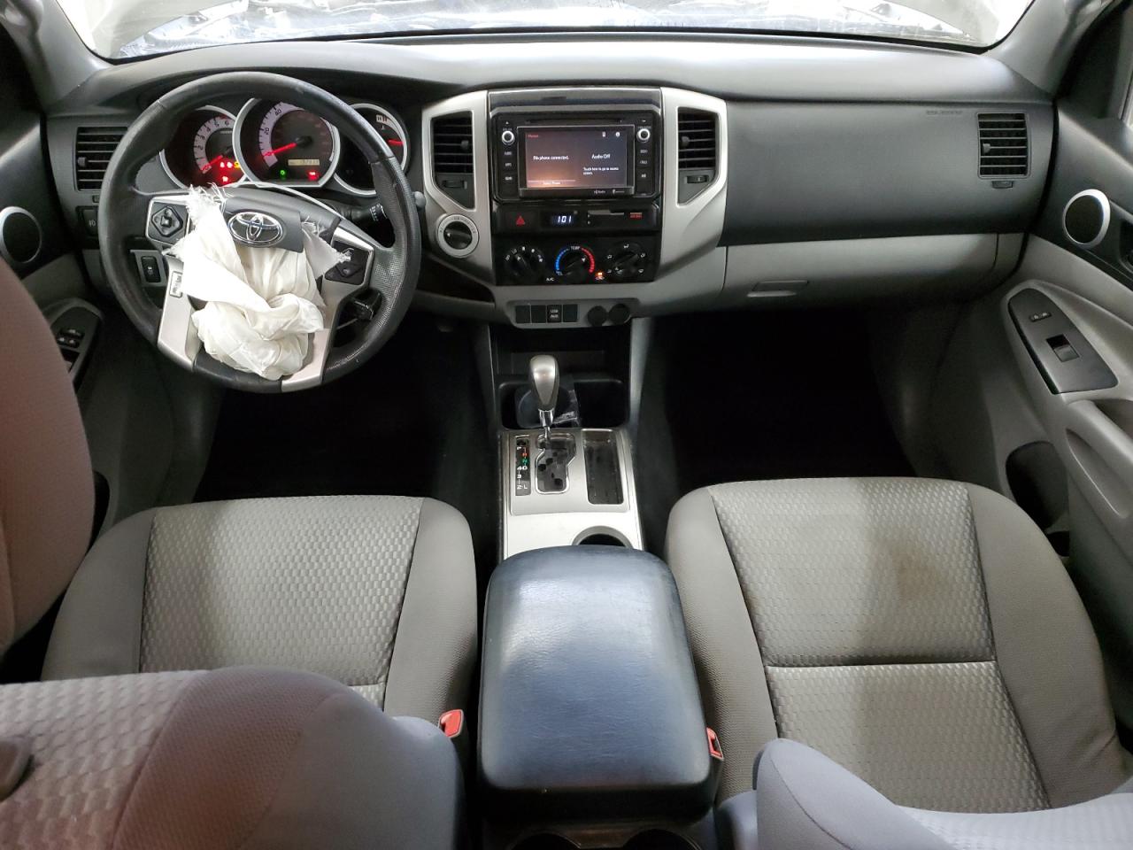 2014 Toyota Tacoma - Image 8