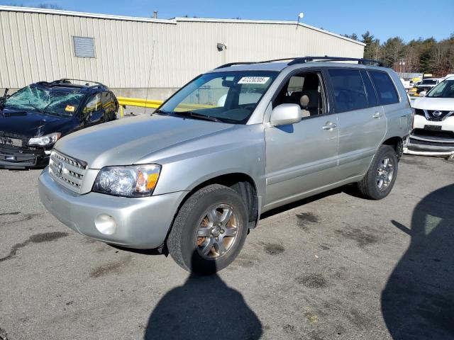 Exeter, RI에서 판매 중인 2005 Toyota Highlander Limited - Rear End