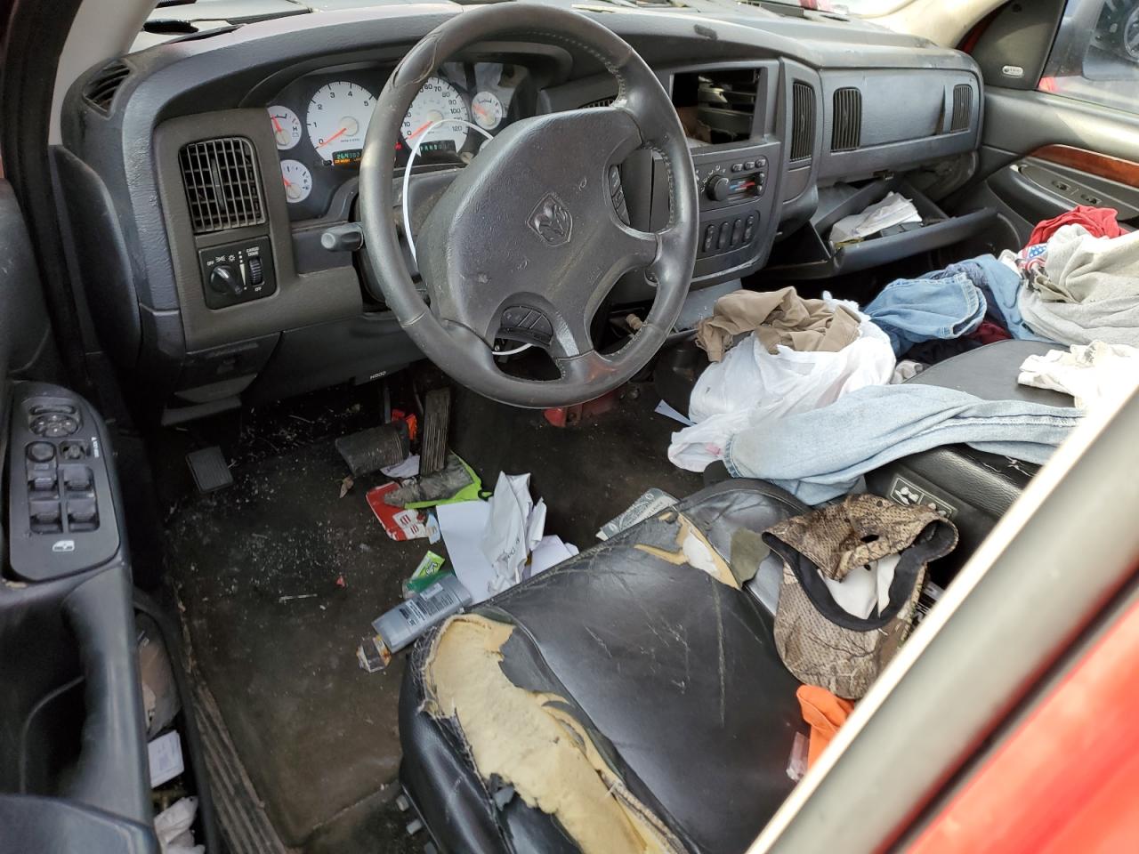 2002 Dodge RAM - Image 8