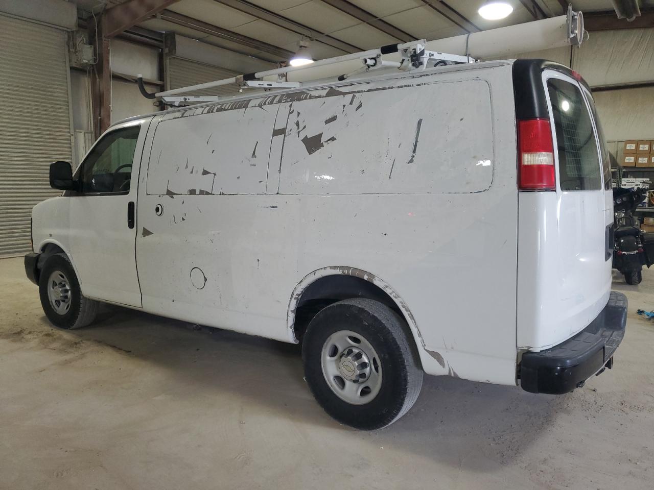 2013 Chevrolet Express - Image 2