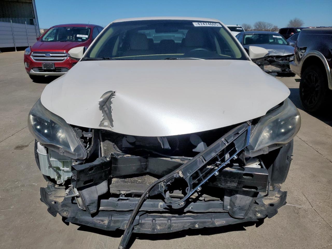 2014 Toyota Avalon - Image 5