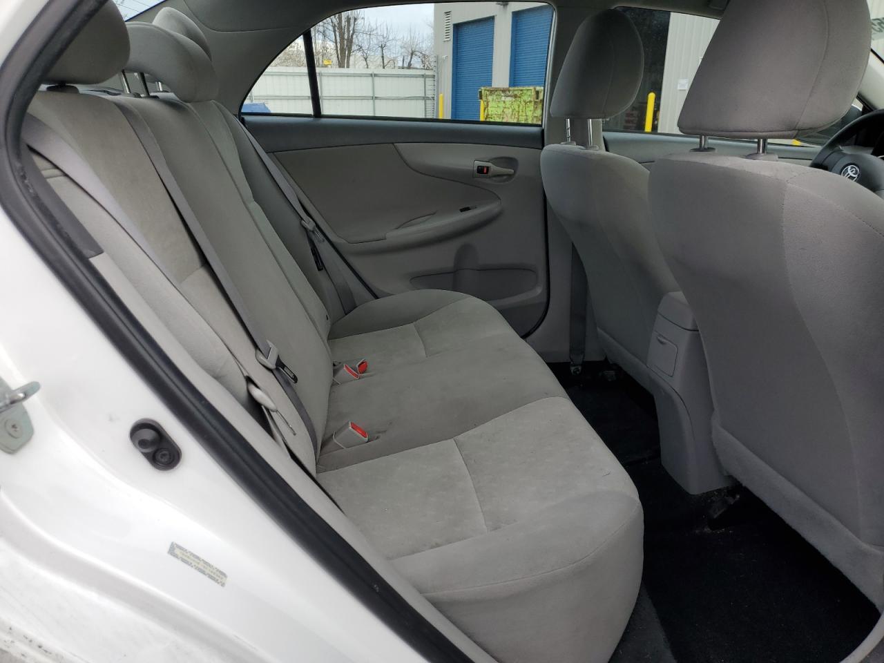 2009 Toyota Corolla - Image 11