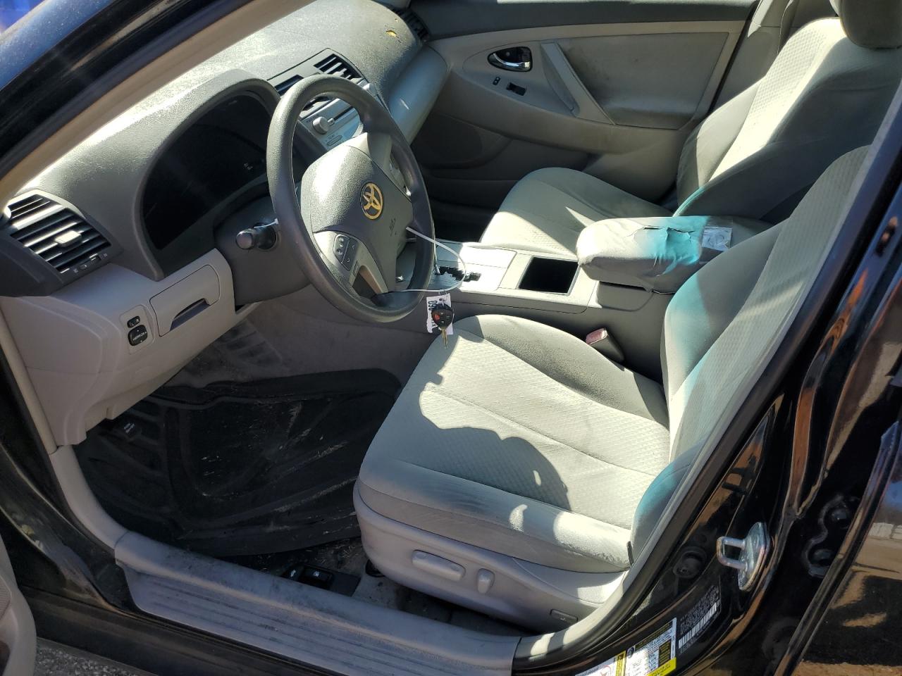 2009 Toyota Camry - Image 7