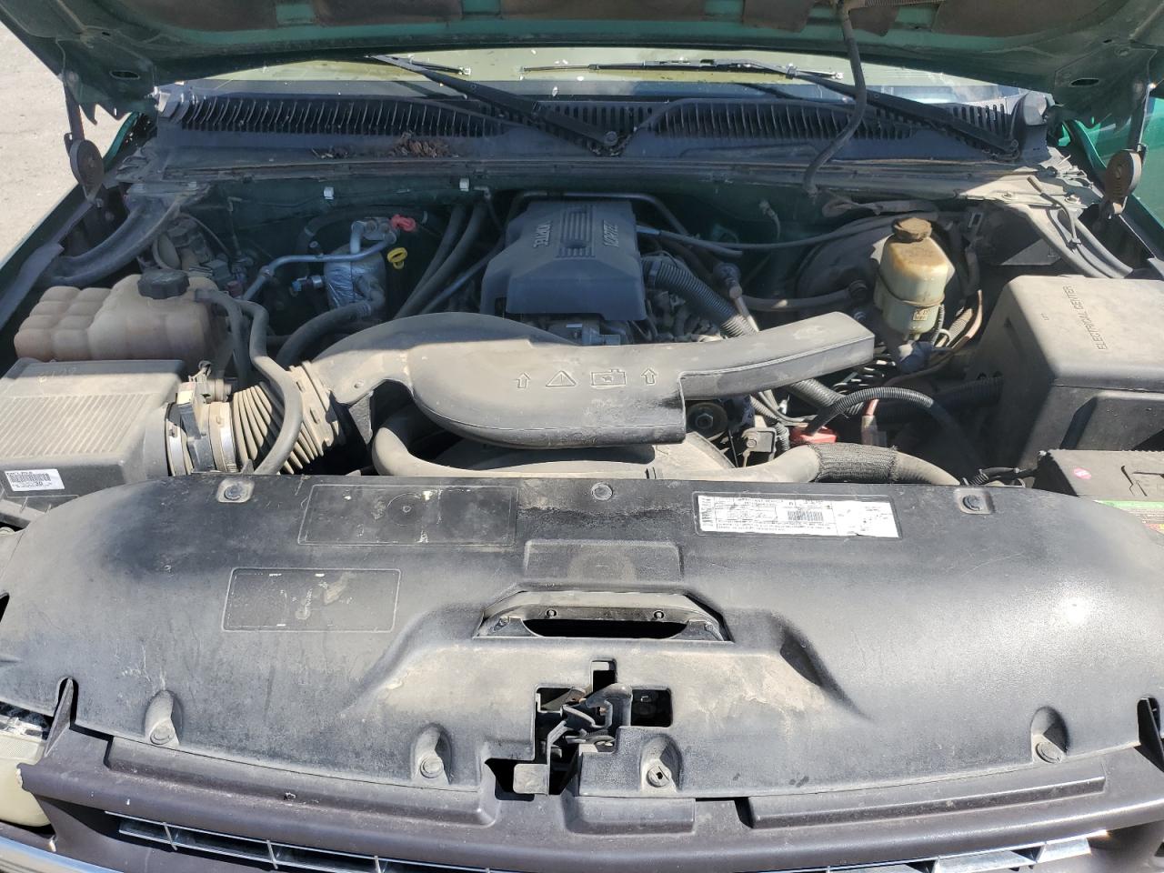 1999 Chevrolet Silverado - Image 12