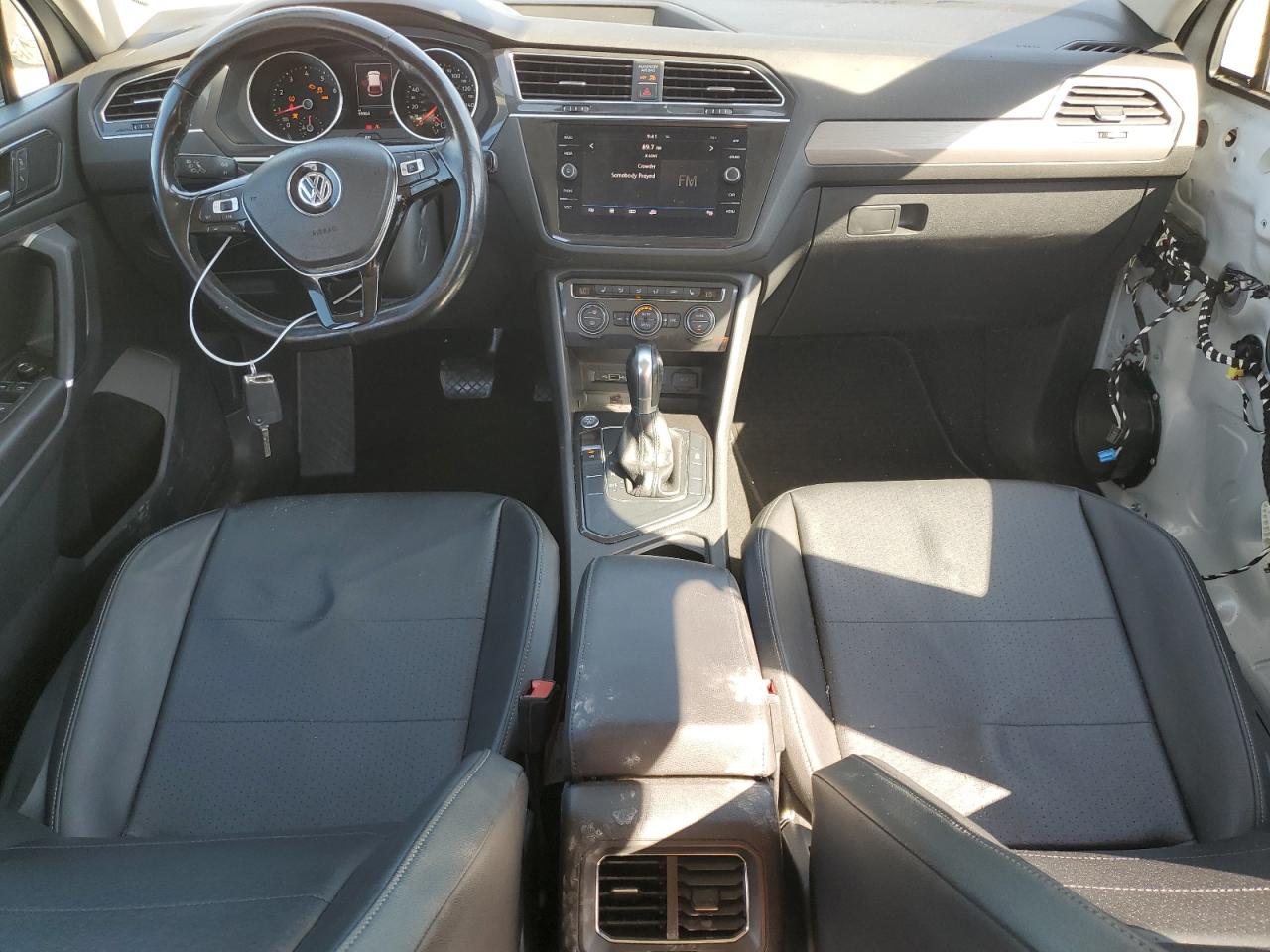 2018 Volkswagen Tiguan - Image 8