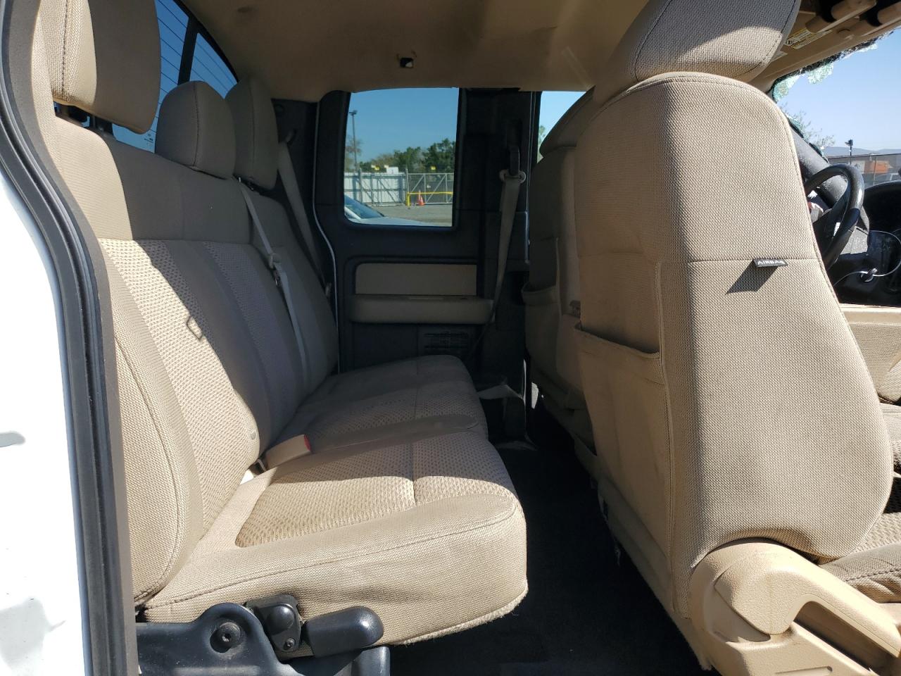 2011 Ford F-150 - Image 11
