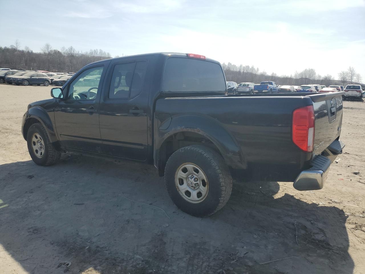 2013 Nissan Navara (Frontier) - Image 2