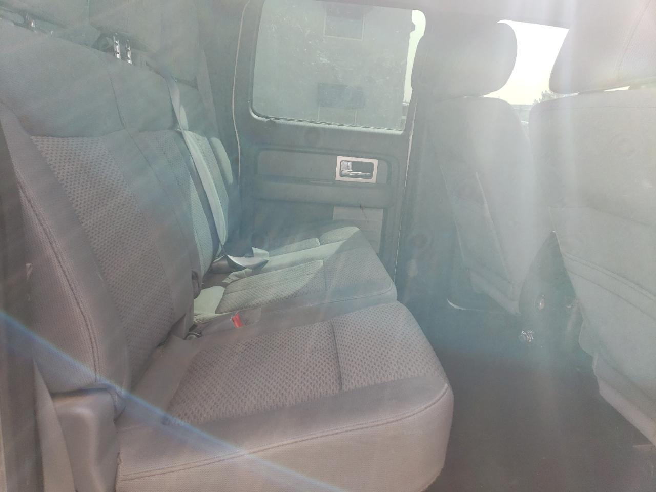 2011 Ford F-150 - Image 10