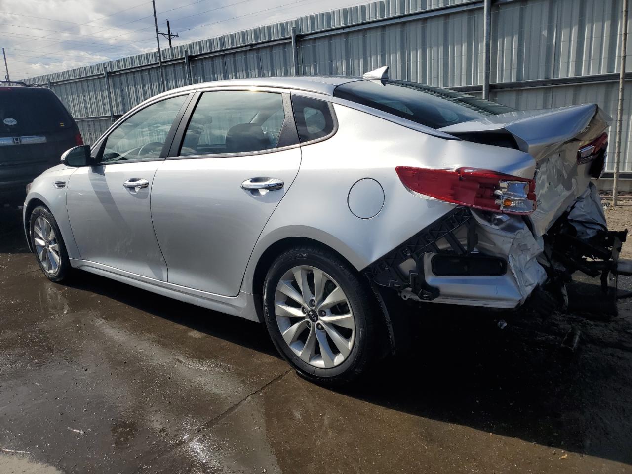 2018 Kia Optima - Image 2