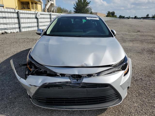  TOYOTA COROLLA 2024 Srebrny