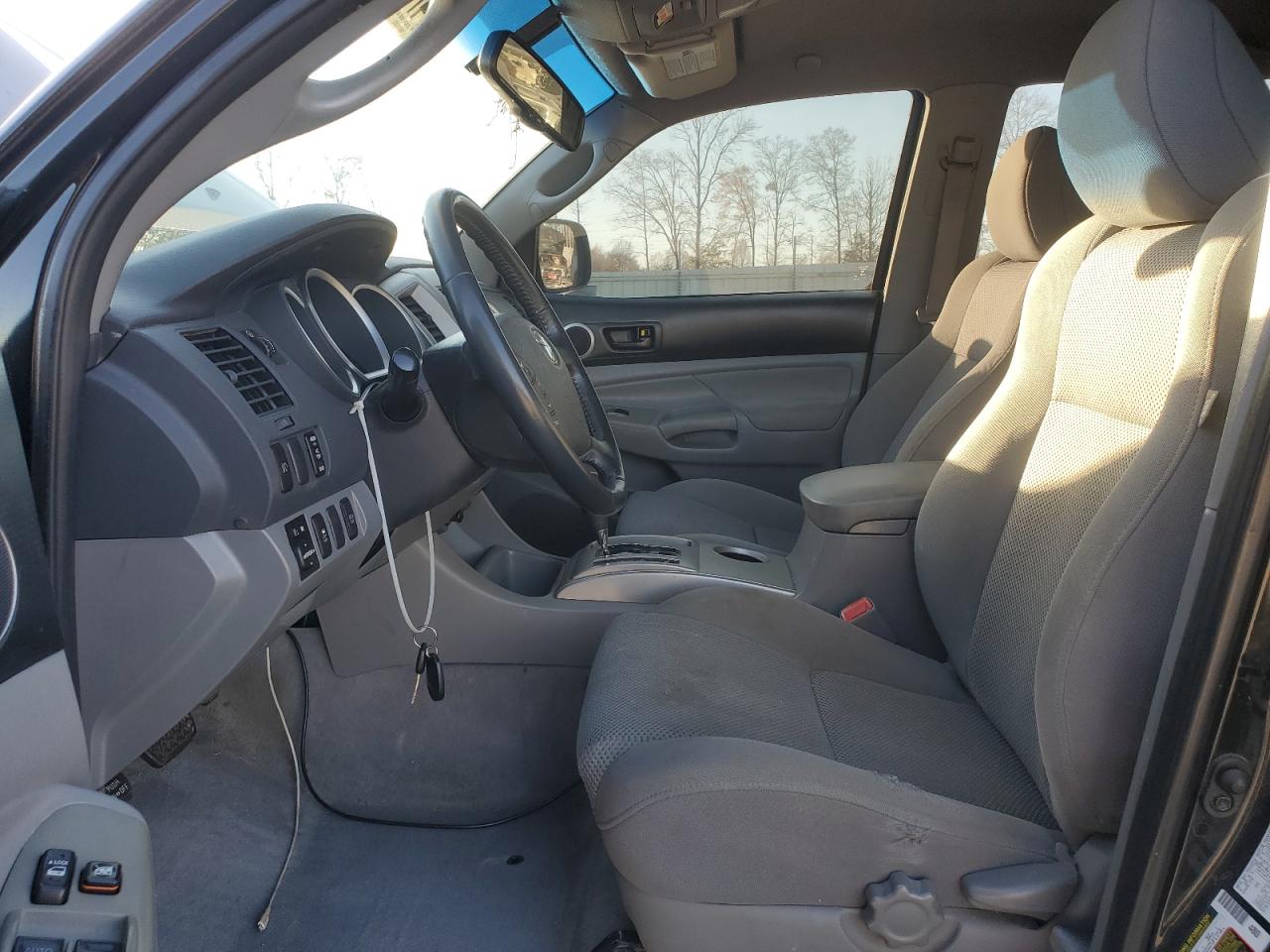 2009 Toyota Tacoma - Image 7