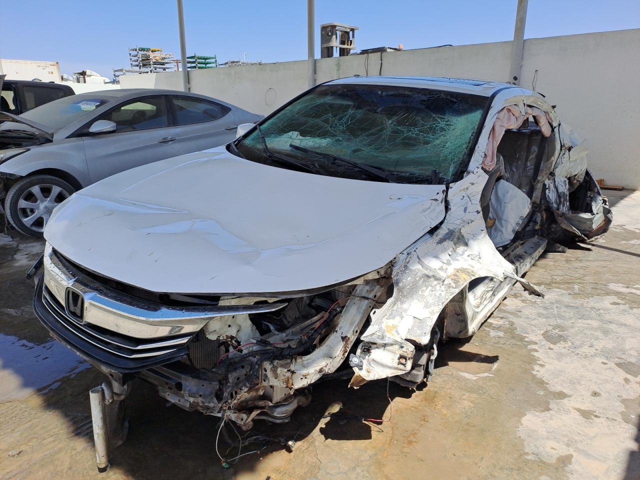 1HGCR2F0XGA804737 - 2016 Honda Accord - #undefined