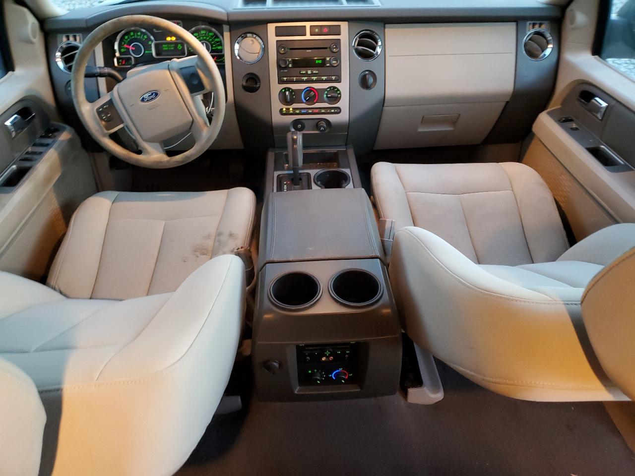 2007 Ford Expedition - Image 8