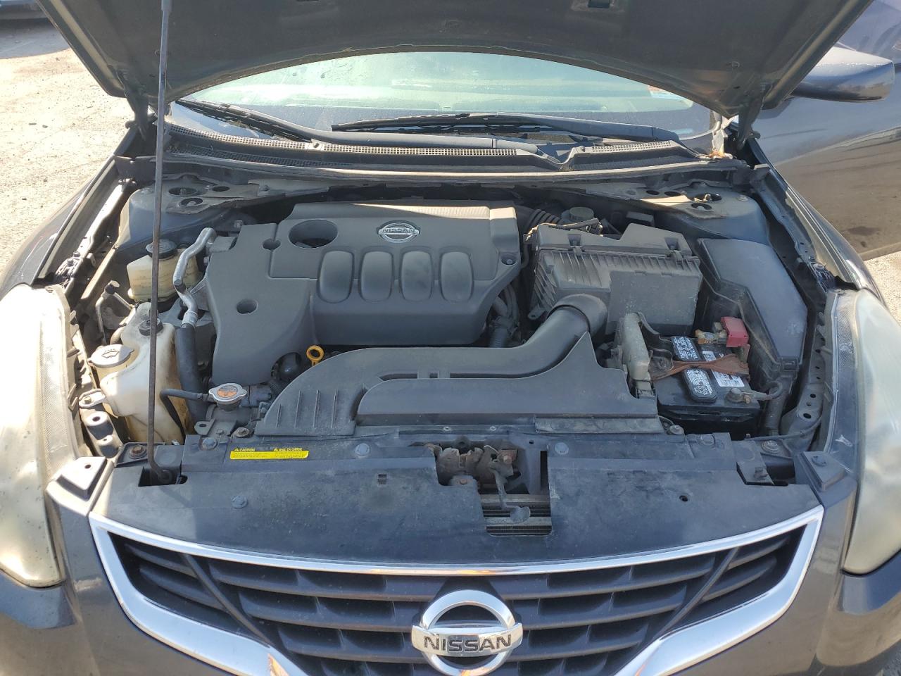 2011 Nissan Altima - Image 11