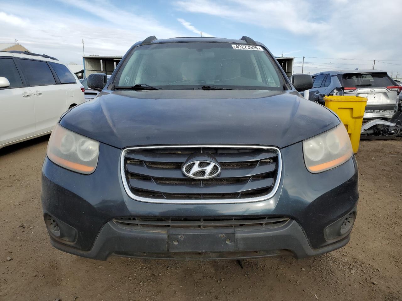 2010 Hyundai Santa Fe - Image 5