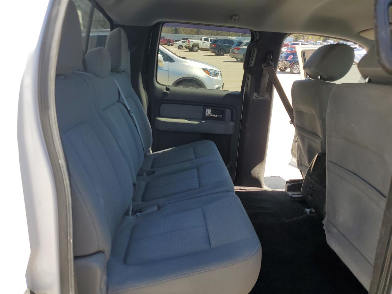 2013 Ford F-150 - Image 11